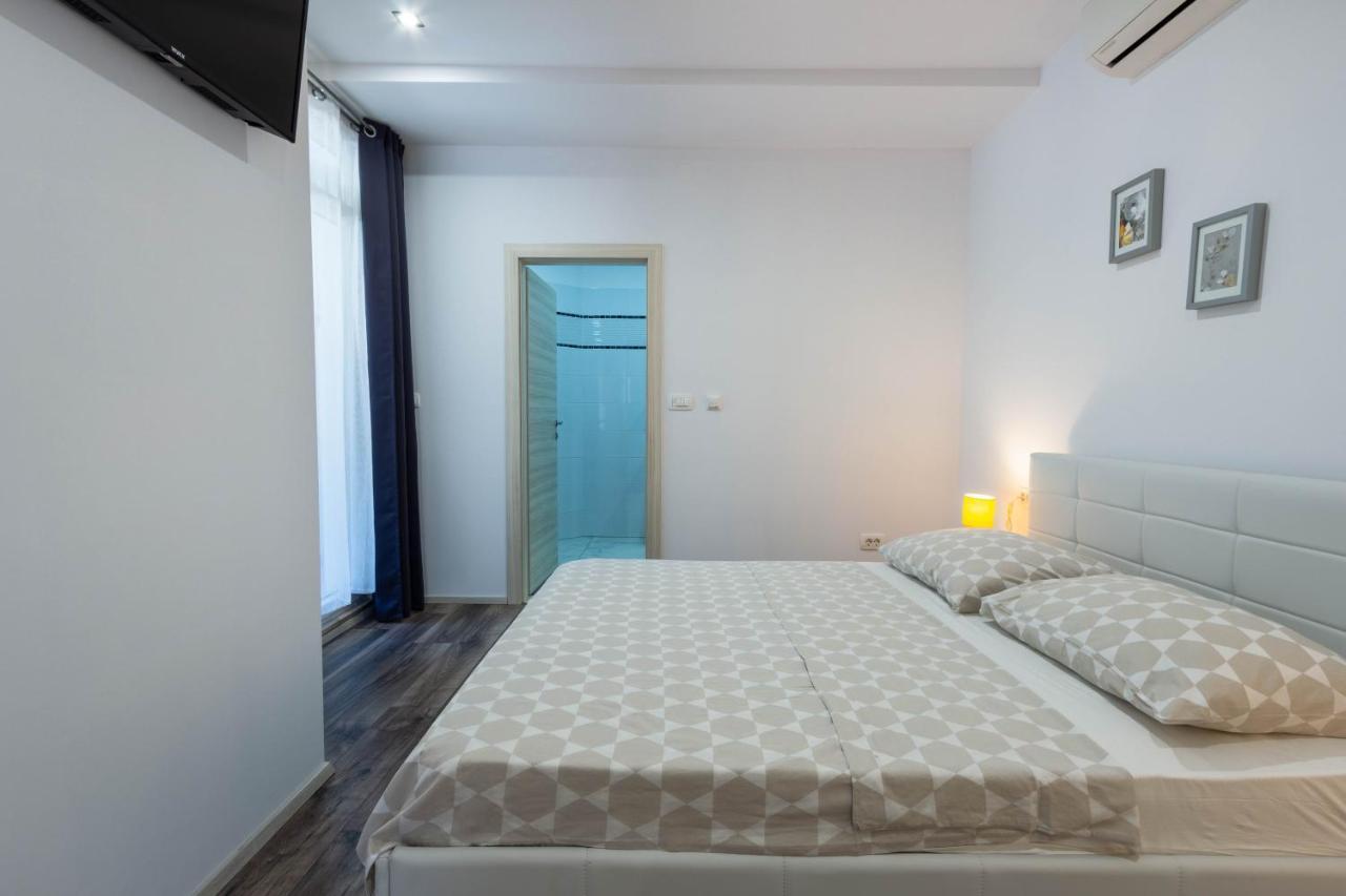Apartman Dora 珀德垂那 外观 照片