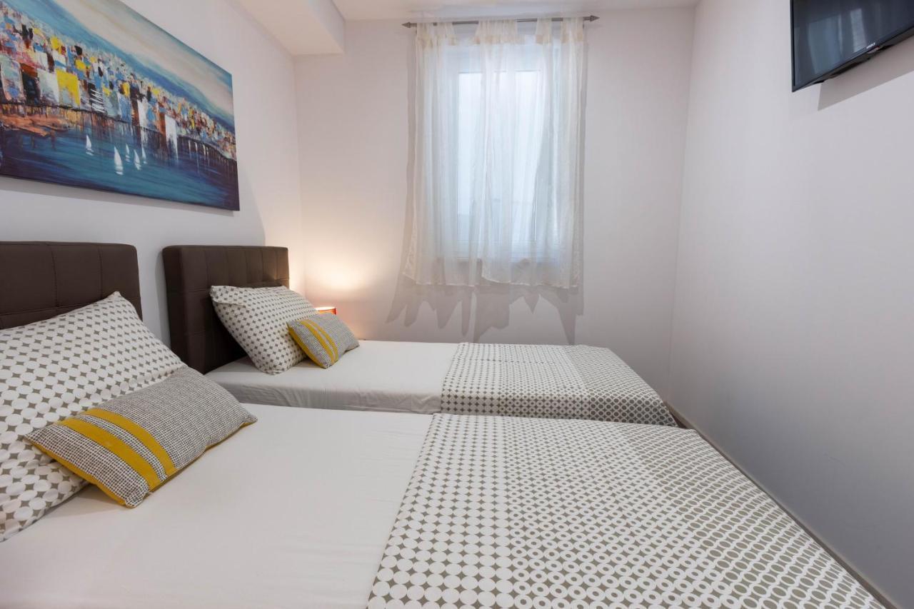 Apartman Dora 珀德垂那 外观 照片